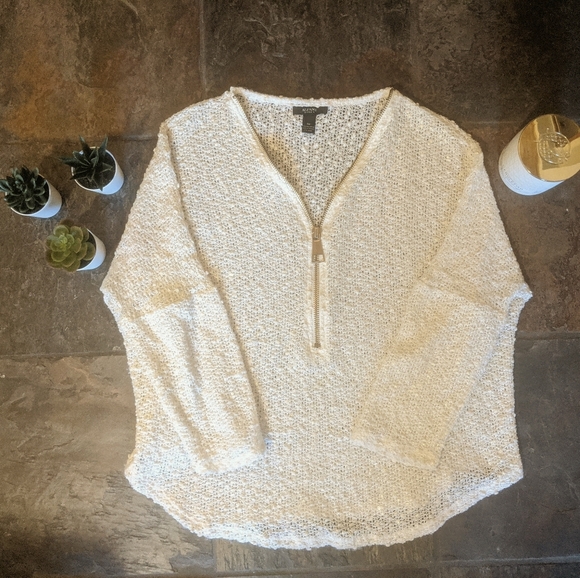 Alfani Sweaters - Sparkly gold and white sweater